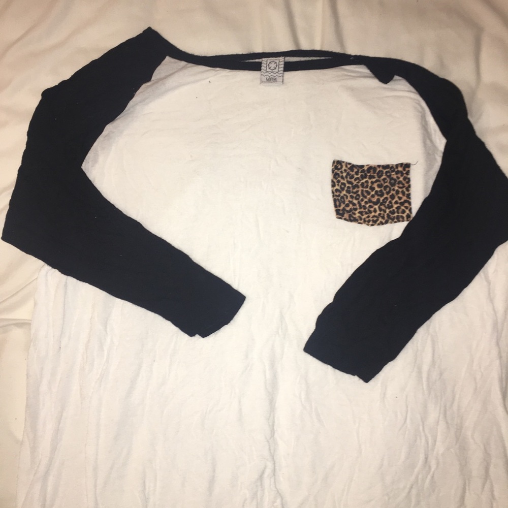 Women’s baseball tee
